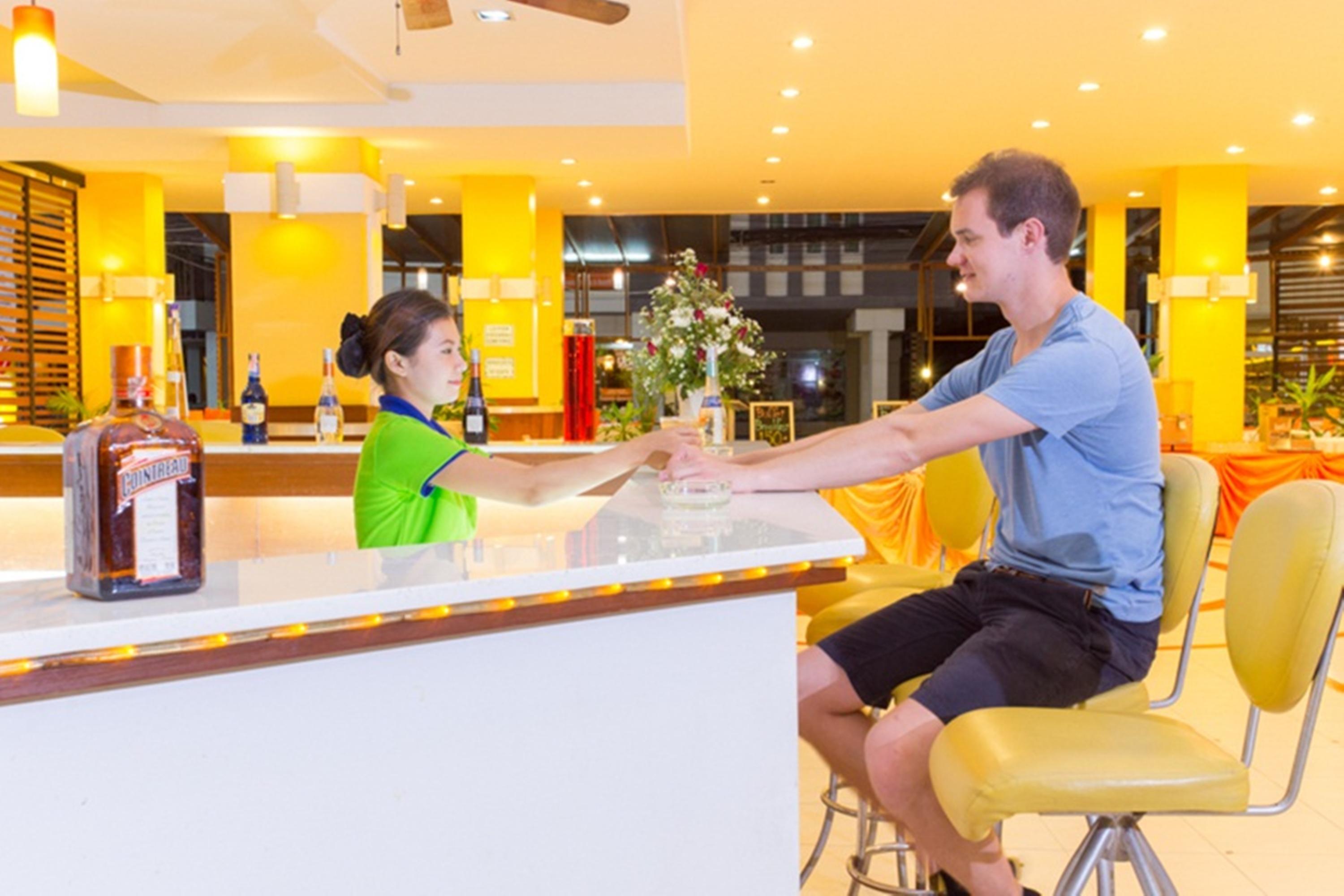 Eastiny Plaza Hotel Pattaya Zewnętrze zdjęcie