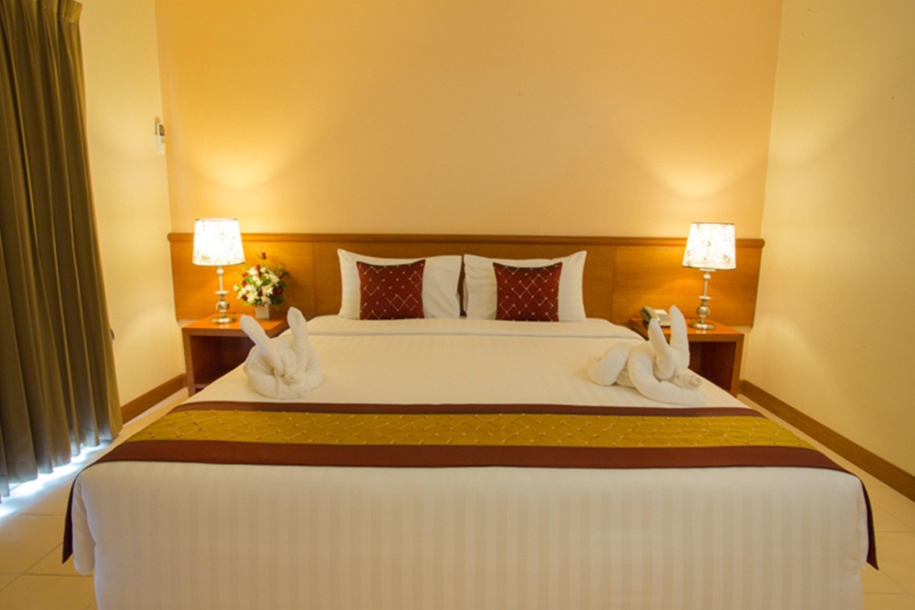 Eastiny Plaza Hotel Pattaya Zewnętrze zdjęcie