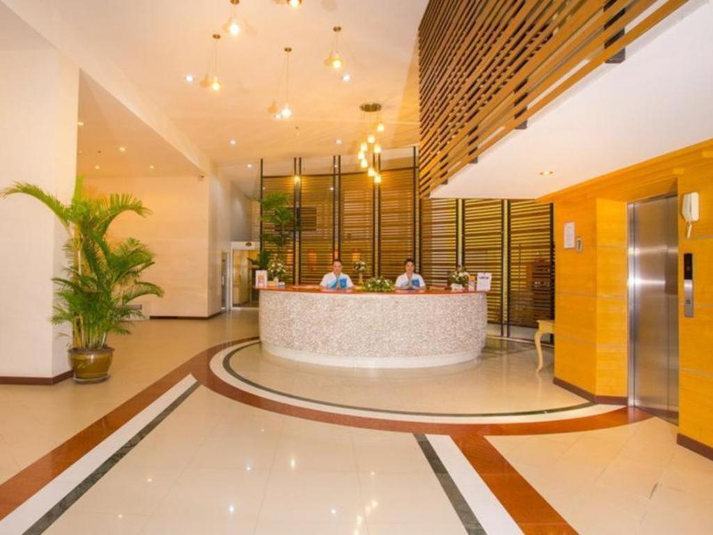 Eastiny Plaza Hotel Pattaya Zewnętrze zdjęcie