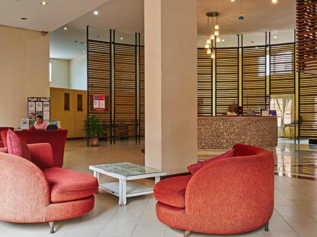 Eastiny Plaza Hotel Pattaya Zewnętrze zdjęcie