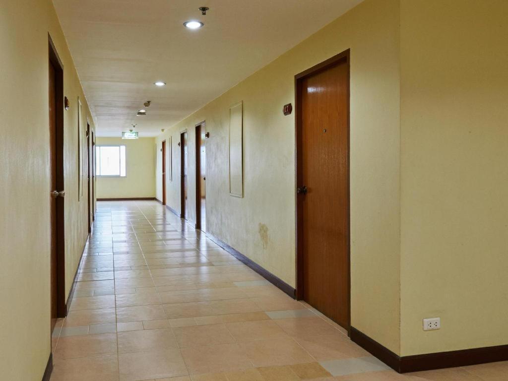 Eastiny Plaza Hotel Pattaya Zewnętrze zdjęcie