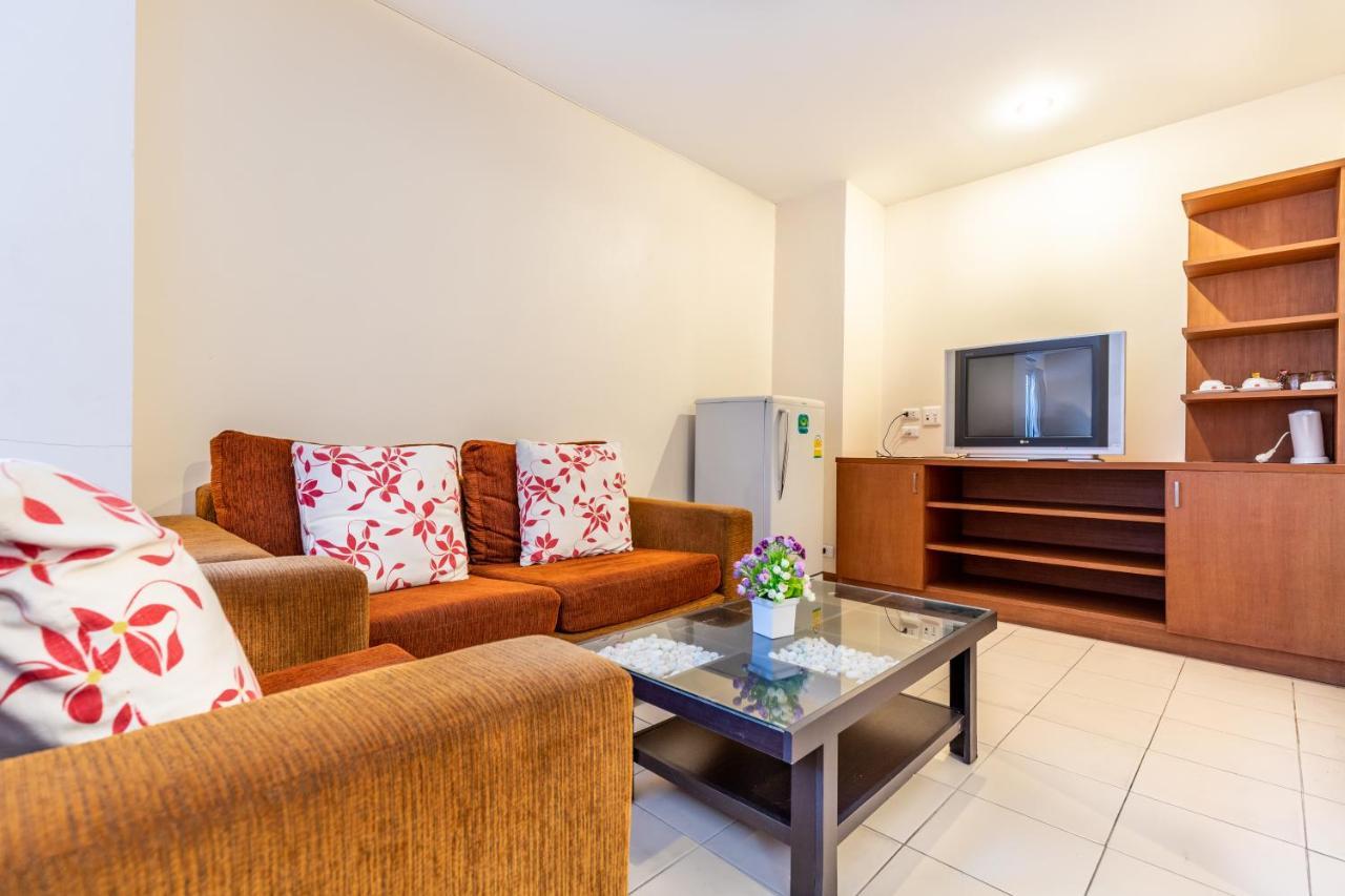 Eastiny Plaza Hotel Pattaya Zewnętrze zdjęcie